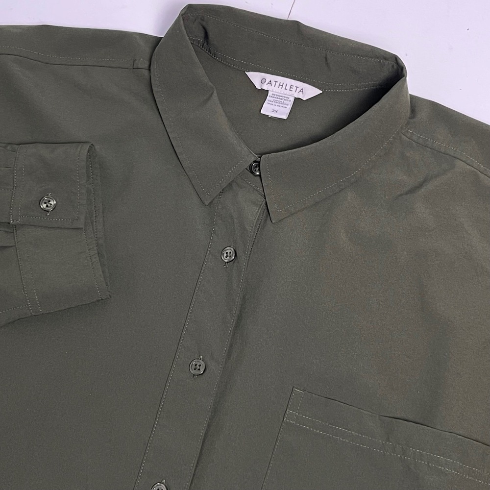 Athleta Women's 3X Olive Green Cropped Stretch Tech Button‎ Up Long Sleeve